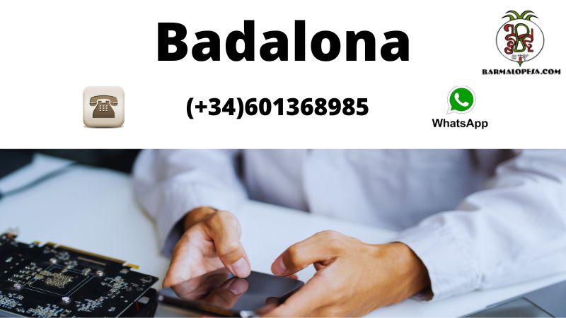 Técnico gestionando la legalización de una instalación eléctrica y revisión de circuitos en Badalona.